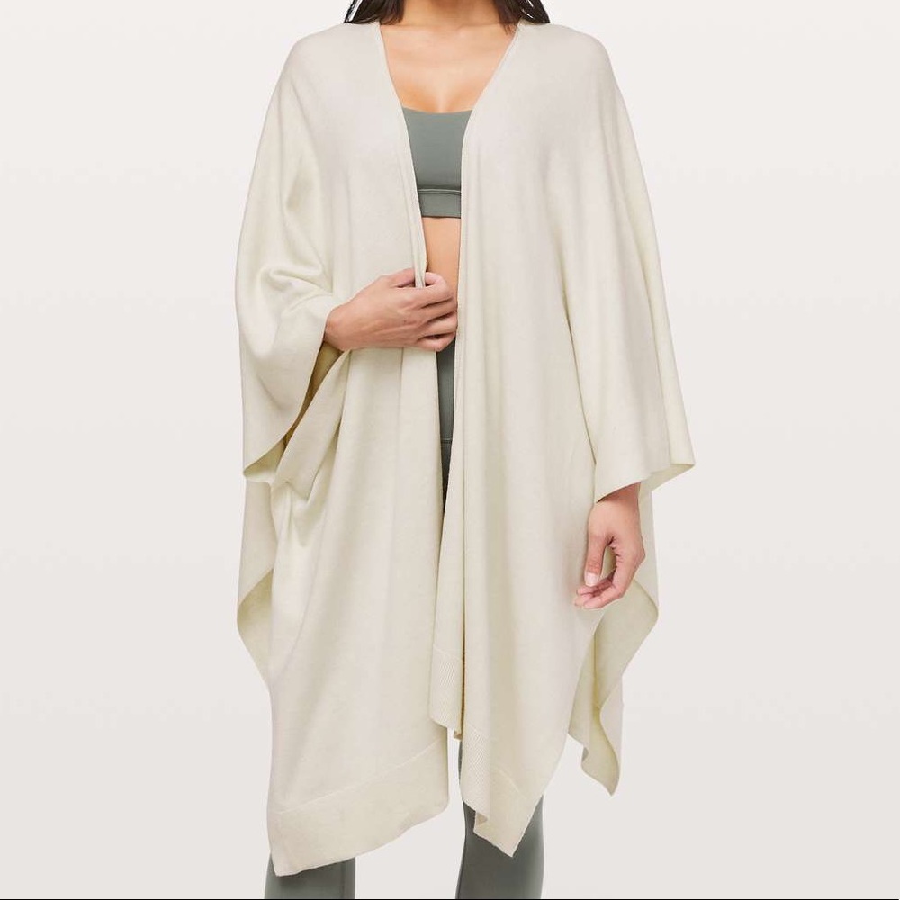 Lululemon Sweater Poncho, one size, NWOT